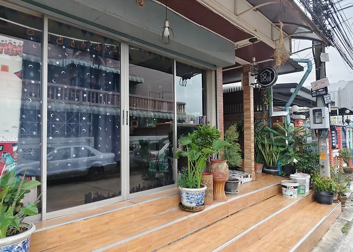G8 Latkrabang Bangkok