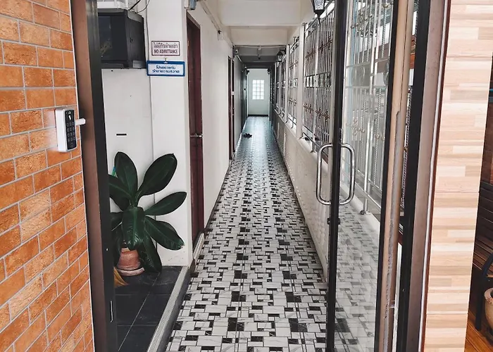 G8 Latkrabang Appartamento Bangkok